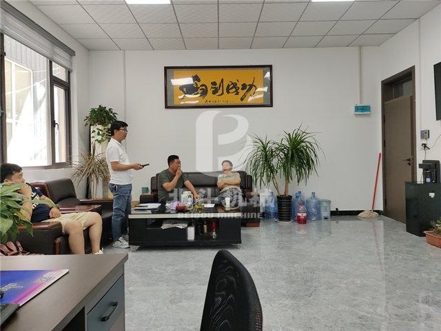 客户实地考察对大香蕉91网站导航有了更深入更全面地了解